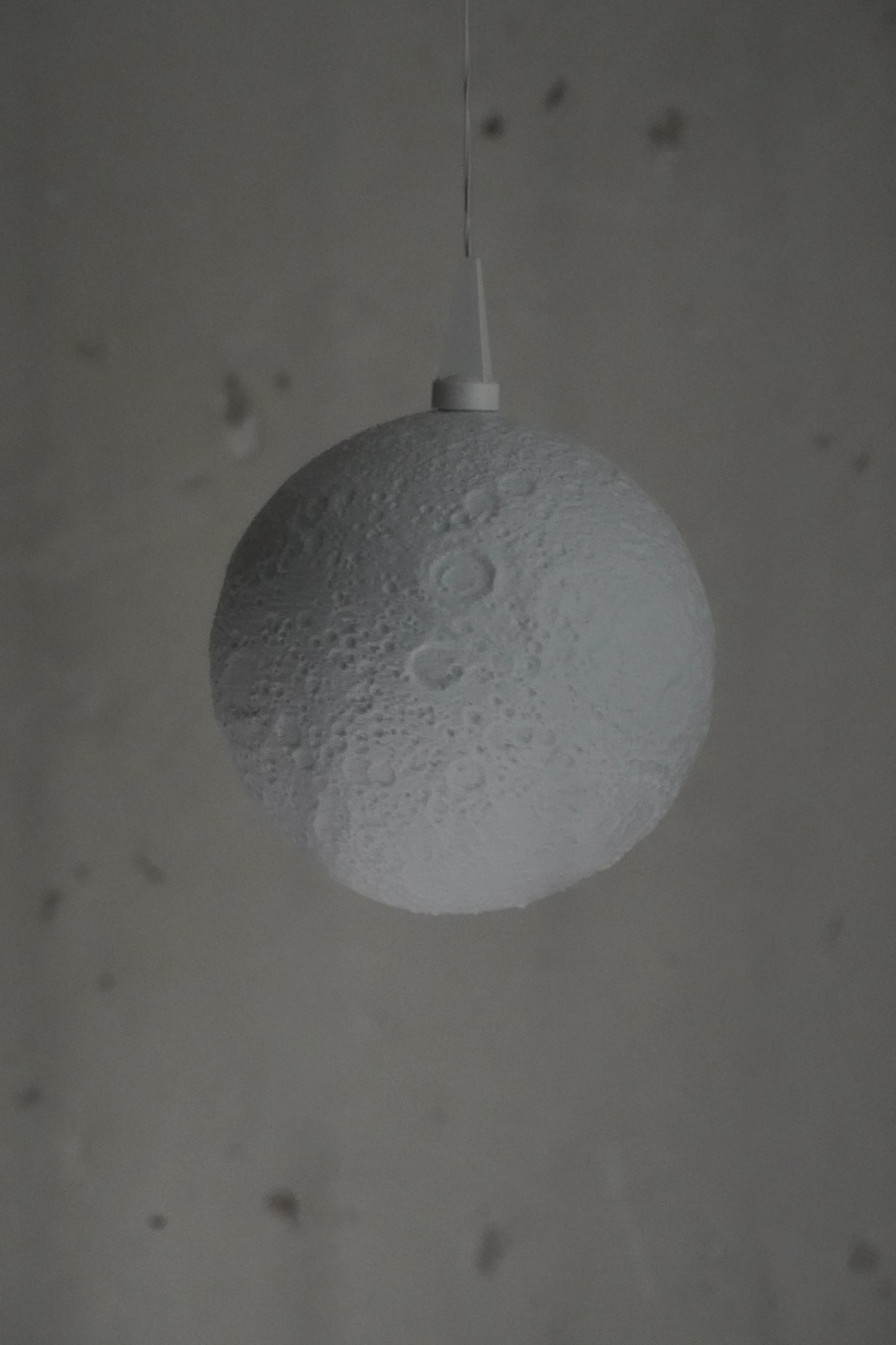 Leuchtkörper "zehn" - Mond grau